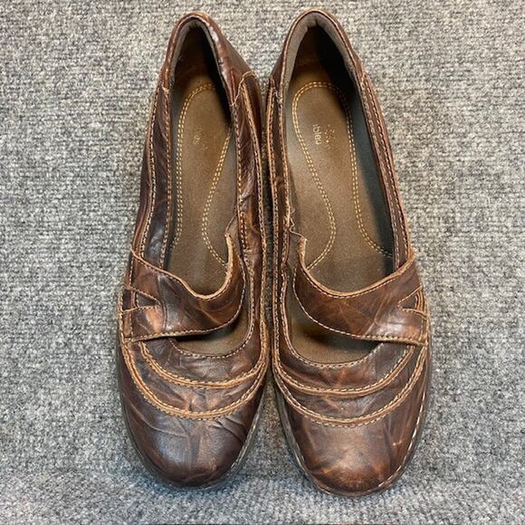 Clarks Brown Mary Jane Slip On Comfort Flats Shoes Comfort Elastic Womens 10 - Picture 5 of 7